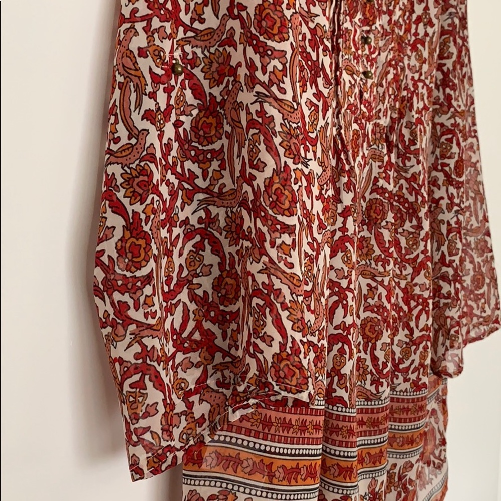 Sheer 3/4 Top - Picture 4 of 6